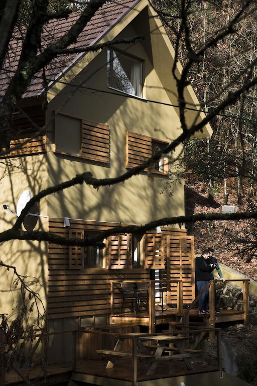 הוילה ג'רס Brown House מראה חיצוני תמונה